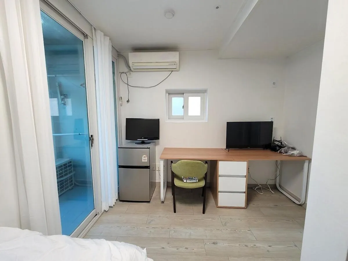 K-Won Stay Seoul